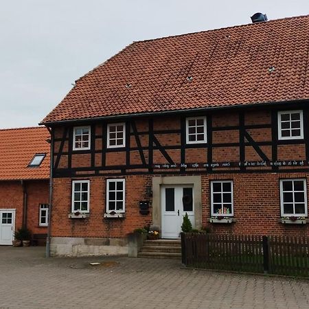 Wohnen Auf Dem Bauernhof Apartment Laatzen Exterior photo