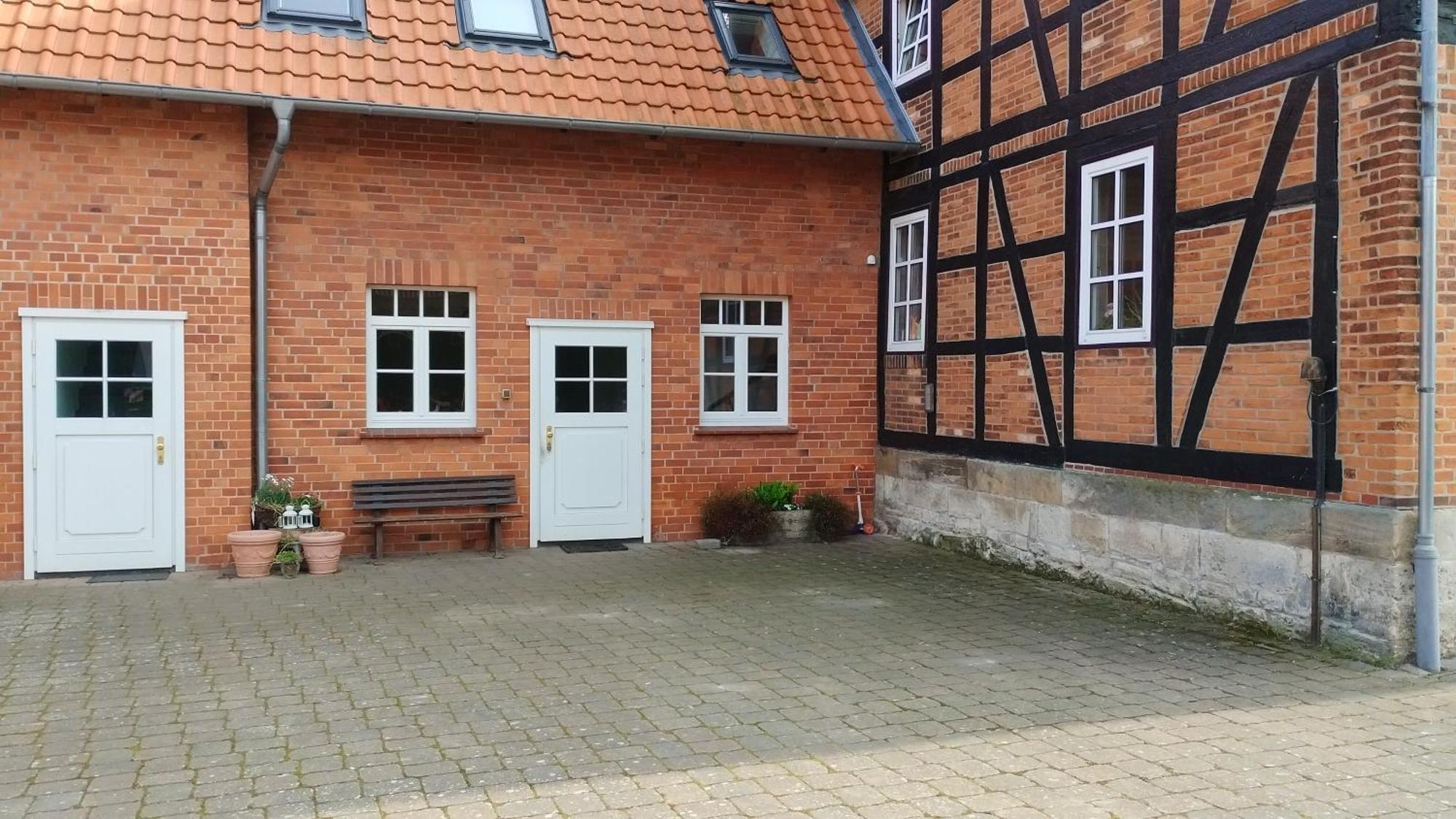 Wohnen Auf Dem Bauernhof Apartment Laatzen Exterior photo